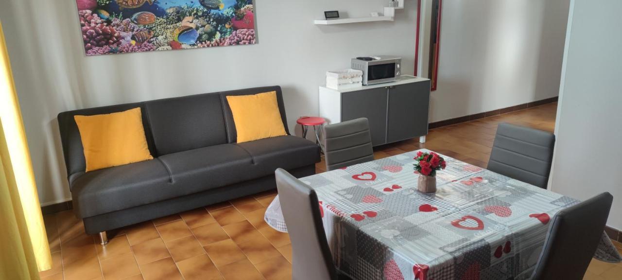 Appartamento Vacanze Natalia Gallipoli Esterno foto